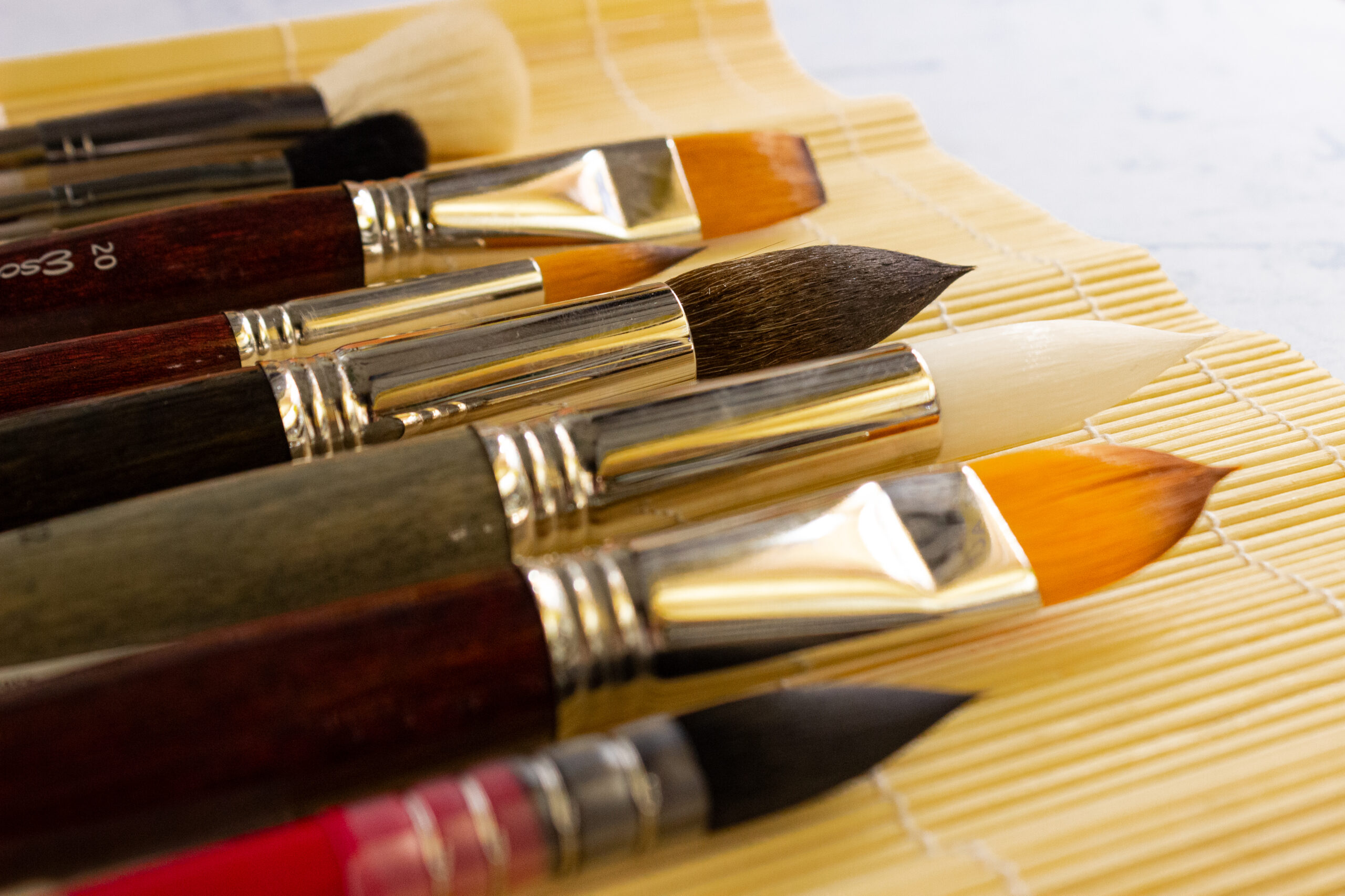 Pinceles de acuarela y gouache